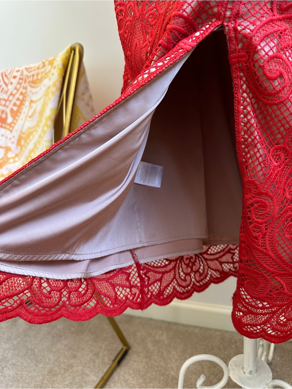 STYLESTALKER Red Lace Overlay Dress - Picture 7 of 14